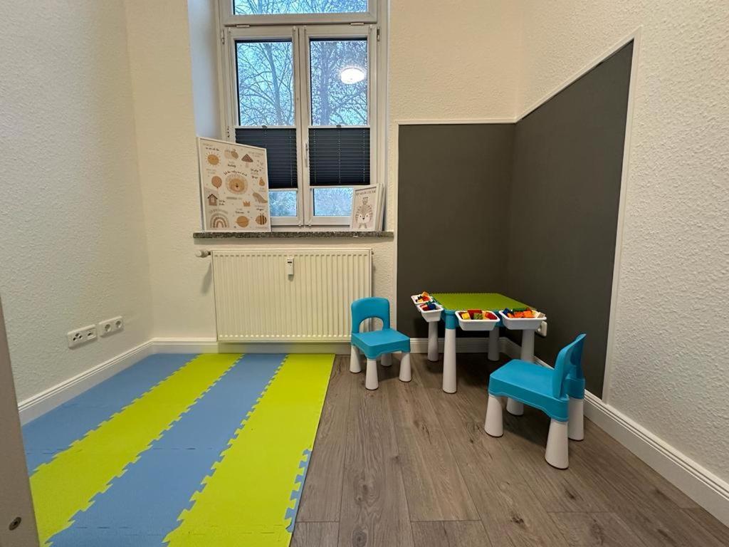 Familienwohnung Am Pfaffenteich Schwerin  Exterior foto